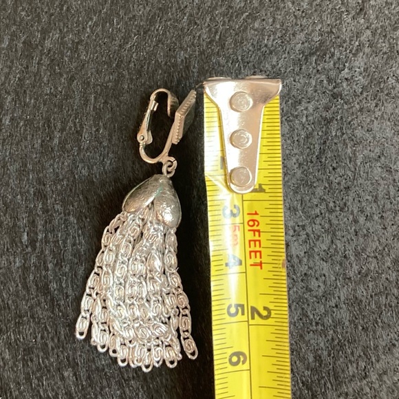 Sarah Coventry 8 strand silver tone necklace and earrings set - Picture 6 of 11